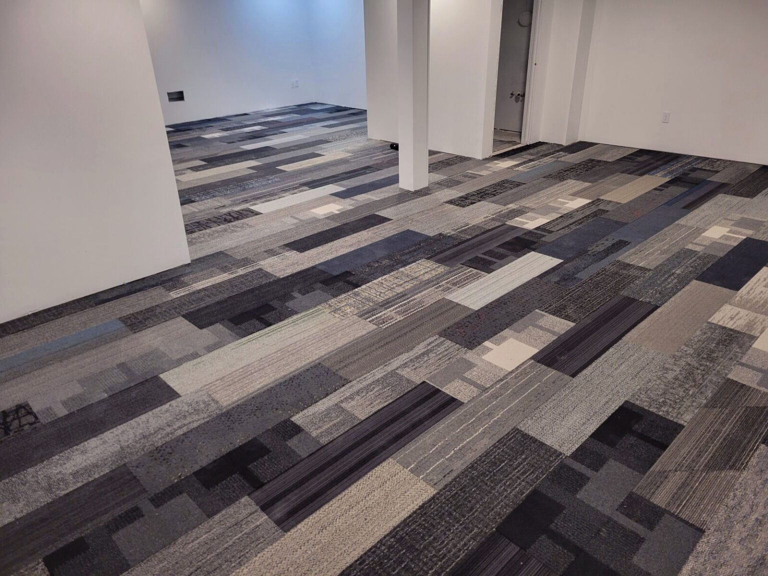 Gray Family Designer Plank Carpet Tiles (9.75 x 39.4) - Biscuit's Bargains